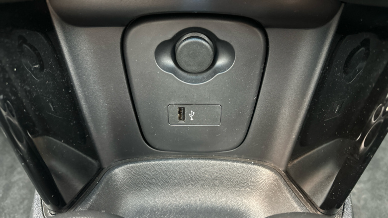 MINI Hatchback 1.5 Cooper Exclusive Premium 3dr Petrol Hatchback